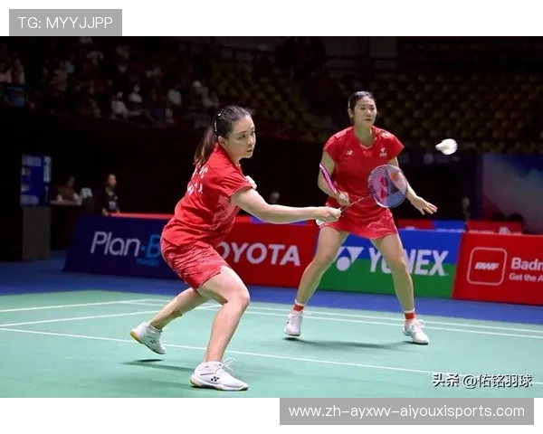 羽毛球双打陈清晨