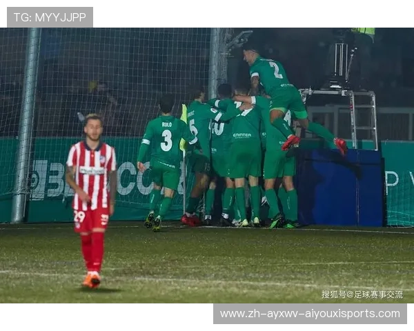 足球运动员如何在比赛中保持最佳竞技状态